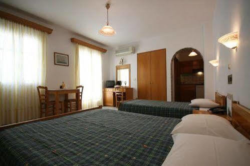 Aegeon Hotel Naxos City Bagian luar foto